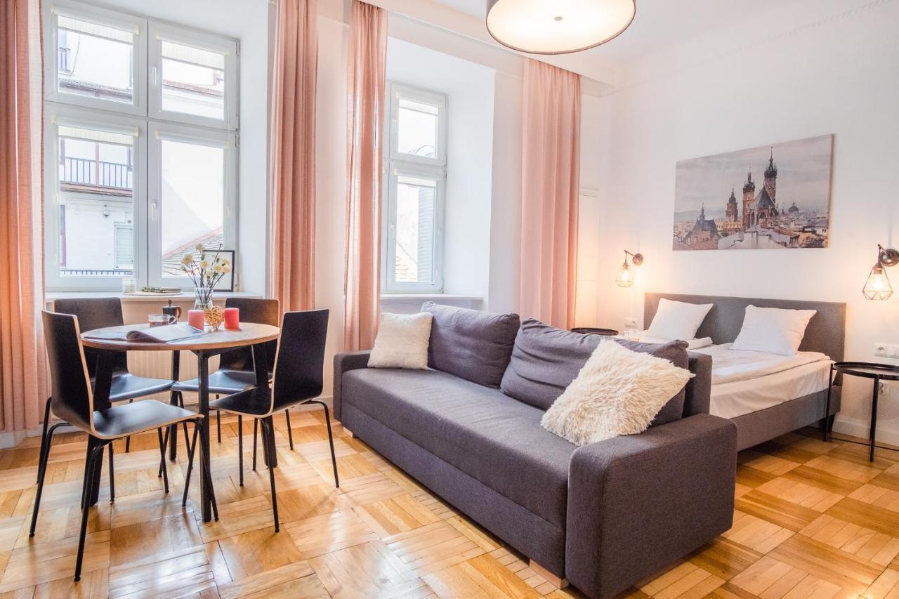 Apartments Florianska 24 Krakow Bagian luar foto
