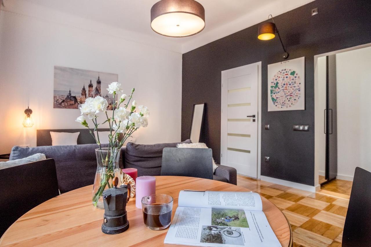 Apartments Florianska 24 Krakow Bagian luar foto