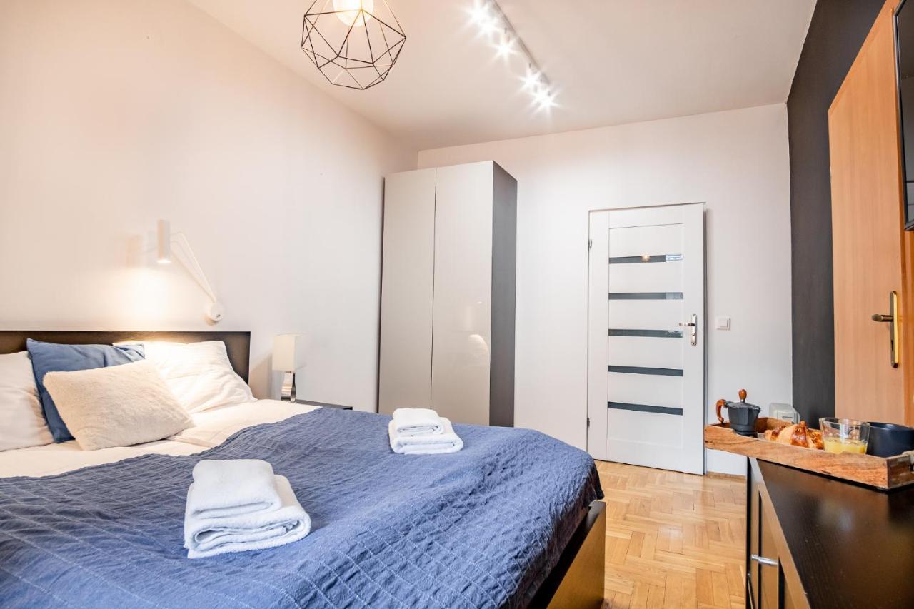 Apartments Florianska 24 Krakow Bagian luar foto