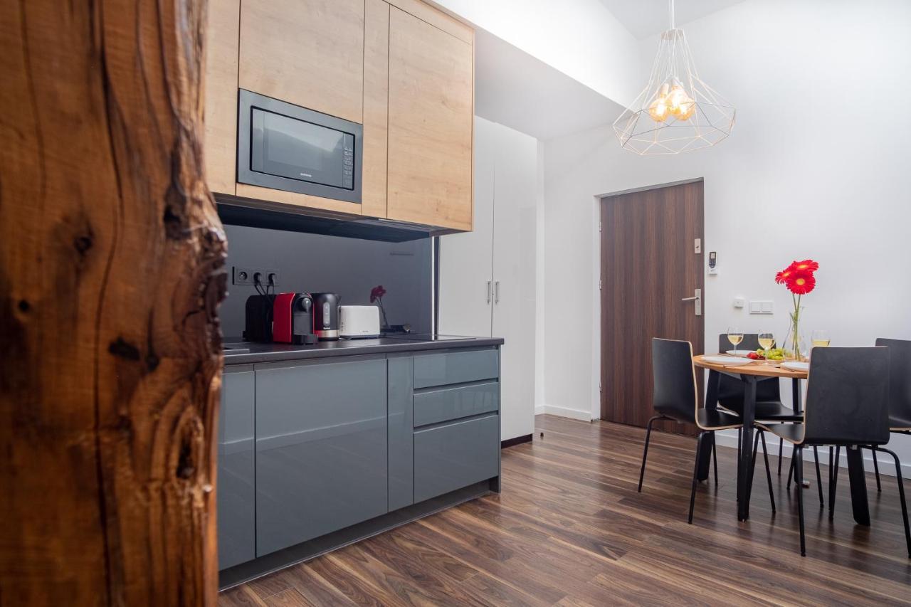 Apartments Florianska 24 Krakow Bagian luar foto