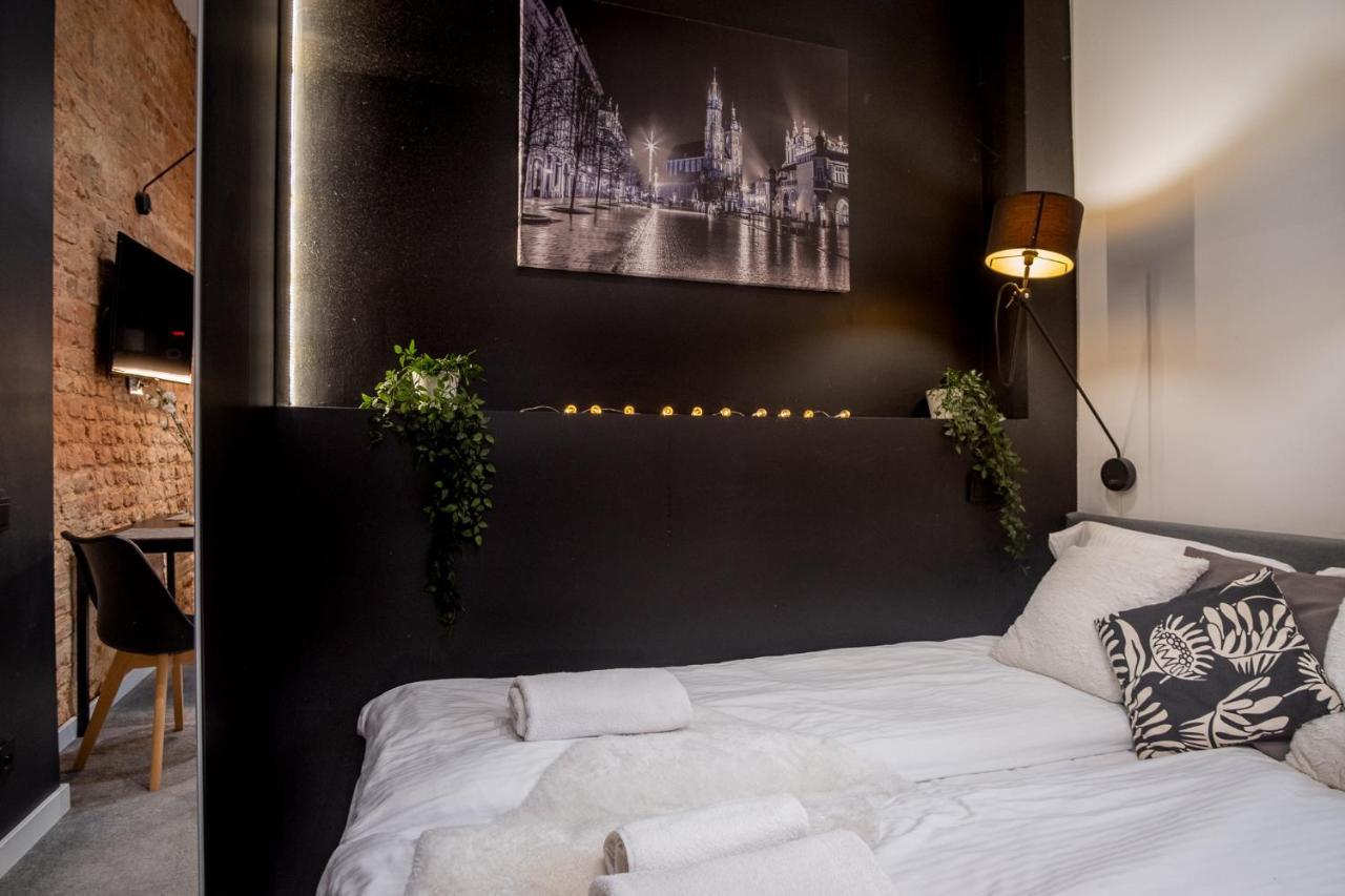 Apartments Florianska 24 Krakow Bagian luar foto