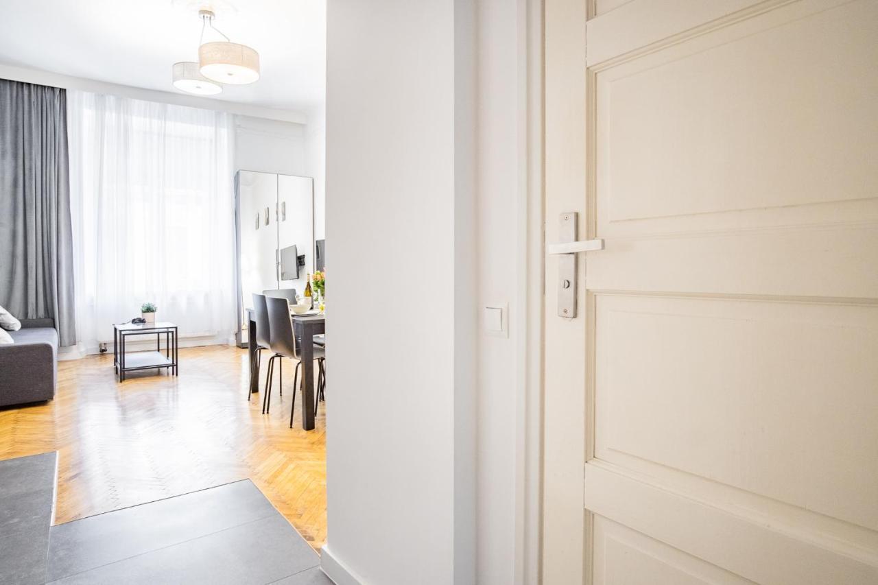 Apartments Florianska 24 Krakow Bagian luar foto